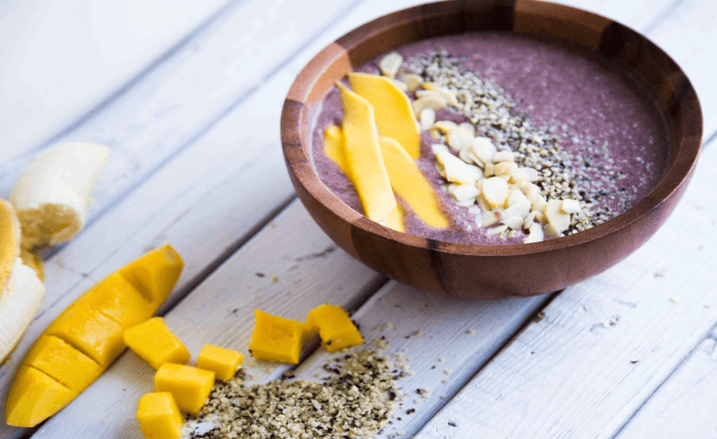 déjeuner santé bol d'acai 